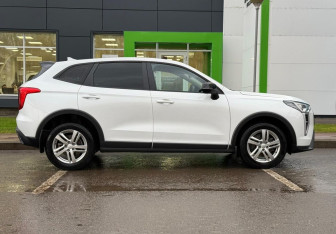 Подержанный автомобиль Haval Jolion 2024 года (4 фото)