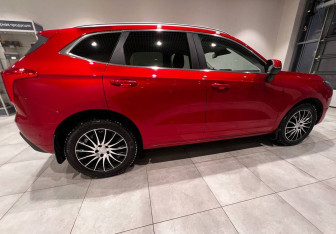 Подержанный автомобиль Haval Jolion 2023 года (8 фото)