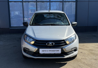 Подержанный автомобиль LADA (ВАЗ) Granta Hatchback 2018 года (2 фото)