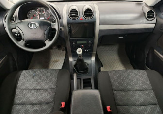 Подержанный автомобиль Great Wall Hover H3 2012 года (10 фото)