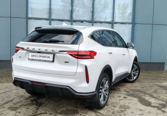 Подержанный автомобиль Haval F7 2022 года (7 фото)
