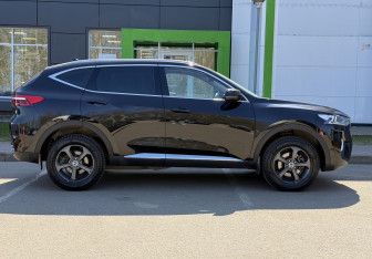 Подержанный автомобиль Haval F7 2020 года (4 фото)