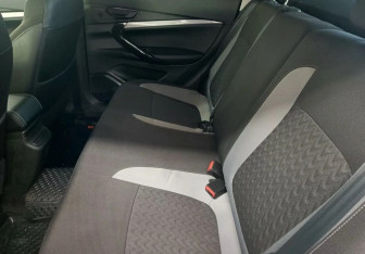 Подержанный автомобиль LADA (ВАЗ) Vesta Sedan 2023 года (15 фото)