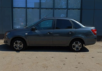 Подержанный автомобиль LADA (ВАЗ) Granta Sedan 2020 года (8 фото)