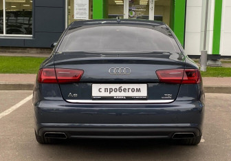 Подержанный автомобиль Audi A6 Sedan 2015 года (5 фото)