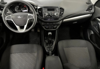 Подержанный автомобиль LADA (ВАЗ) Vesta Sedan 2018 года (9 фото)