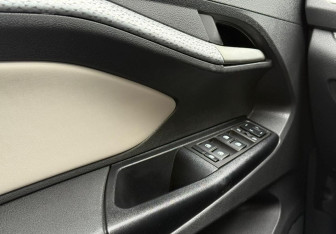 Подержанный автомобиль LADA (ВАЗ) Vesta Wagon 2019 года (17 фото)