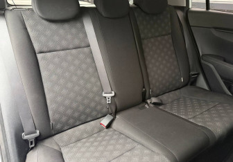 Подержанный автомобиль Kia Rio Hatchback 2018 года (11 фото)