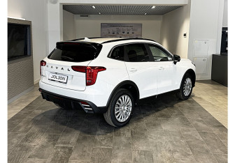 Новый Haval Jolion 2026 (4 фото)