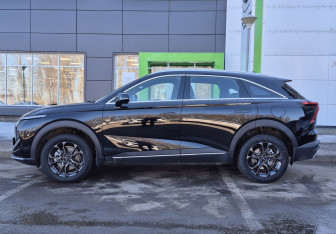 Подержанный автомобиль Haval F7 2025 года (8 фото)