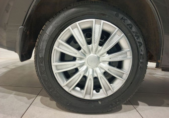 Подержанный автомобиль LADA (ВАЗ) Granta Liftback 2015 года (14 фото)