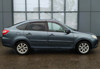 Подержанный автомобиль LADA (ВАЗ) Granta Liftback 2014 года (7 фото)