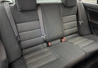 Подержанный автомобиль Skoda Octavia Liftback 2012 года (11 фото)