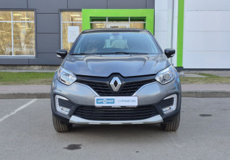 Подержанный автомобиль Renault Kaptur 2018 года (2 фото)