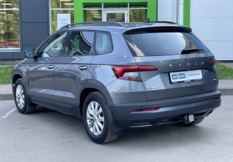 Подержанный автомобиль Skoda Karoq 2020 года (7 фото)