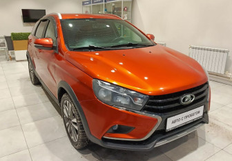 Подержанный автомобиль LADA (ВАЗ) Vesta Wagon 2021 года (3 фото)