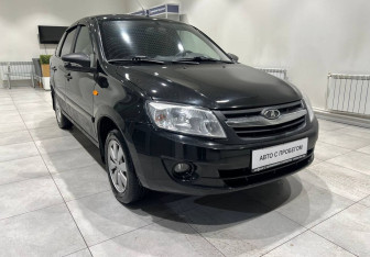Подержанный автомобиль LADA (ВАЗ) Granta Liftback 2014 года (3 фото)