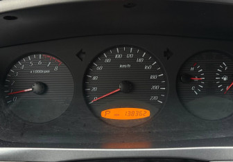 Подержанный автомобиль SsangYong Kyron 2011 года (12 фото)