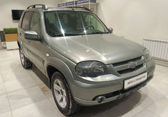 Подержанный автомобиль Chevrolet Niva 2019 года (3 фото)