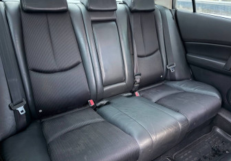 Подержанный автомобиль Mazda 6 Sedan 2010 года (11 фото)