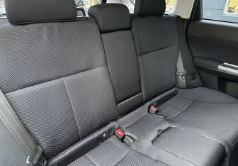 Подержанный автомобиль Subaru Forester Suv 2011 года (11 фото)