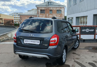 Подержанный автомобиль LADA (ВАЗ) Kalina Wagon 2016 года (8 фото)