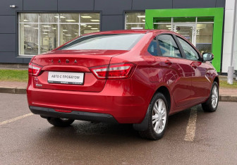 Подержанный автомобиль LADA (ВАЗ) Vesta Sedan 2018 года (5 фото)