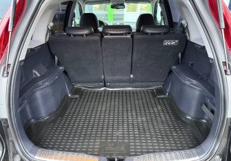 Подержанный автомобиль Honda CR-V 2010 года (18 фото)