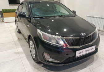 Подержанный автомобиль Kia Rio Sedan 2013 года (3 фото)