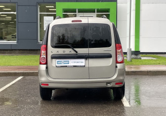 Подержанный автомобиль LADA (ВАЗ) Largus Wagon 2019 года (6 фото)