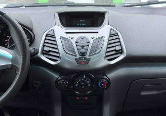 Подержанный автомобиль Ford EcoSport 2016 года (14 фото)