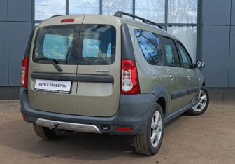 Подержанный автомобиль LADA (ВАЗ) Largus Wagon 2016 года (4 фото)