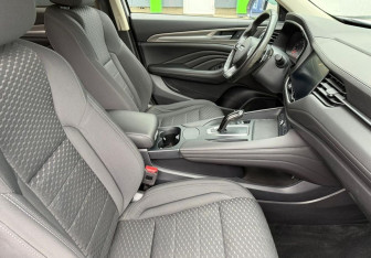 Подержанный автомобиль Haval F7 2019 года (10 фото)