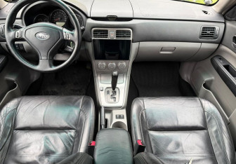 Подержанный автомобиль Subaru Forester Suv 2007 года (9 фото)