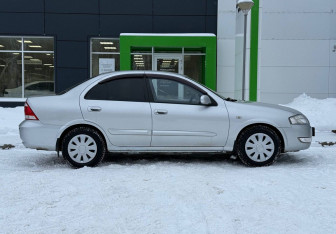 Подержанный автомобиль Nissan Almera Classic 2009 года (4 фото)