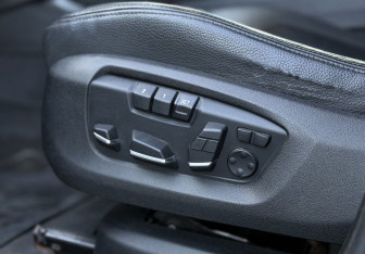 Подержанный автомобиль BMW X6 2016 года (16 фото)