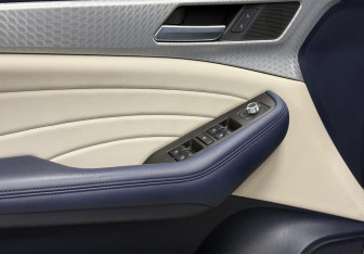 Подержанный автомобиль Haval F7 2022 года (14 фото)