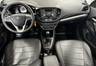 Подержанный автомобиль LADA (ВАЗ) Vesta Sedan 2021 года (10 фото)