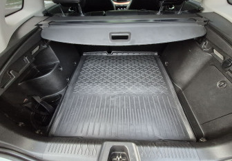 Подержанный автомобиль LADA (ВАЗ) Vesta Wagon 2023 года (16 фото)