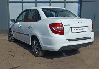 Подержанный автомобиль LADA (ВАЗ) Granta Sedan 2023 года (6 фото)