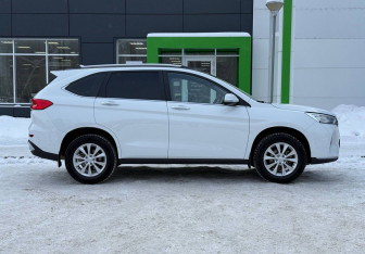 Подержанный автомобиль Haval M6 2024 года (4 фото)