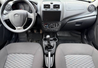 Подержанный автомобиль LADA (ВАЗ) Granta Liftback 2023 года (11 фото)