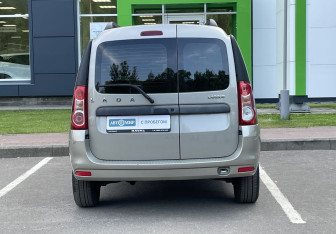 Подержанный автомобиль LADA (ВАЗ) Largus Wagon 2019 года (6 фото)