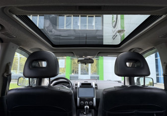 Подержанный автомобиль Nissan X-Trail 2008 года (16 фото)