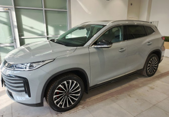 Подержанный автомобиль Exeed TXL 2022 года (2 фото)