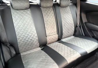 Подержанный автомобиль Hyundai ix35 2011 года (10 фото)