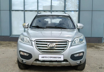 Подержанный автомобиль Lifan X60 2015 года (2 фото)