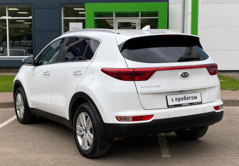 Подержанный автомобиль Kia Sportage 2017 года (7 фото)