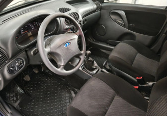 Подержанный автомобиль LADA (ВАЗ) Kalina Wagon 2012 года (10 фото)