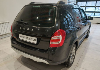 Подержанный автомобиль LADA (ВАЗ) Granta Wagon 2023 года (8 фото)